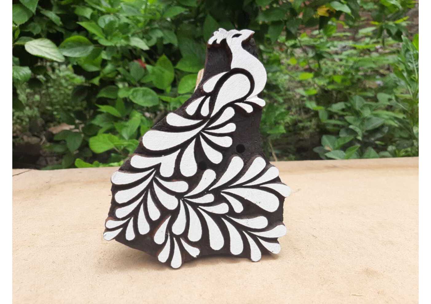 DIY Henna Fabric Textile Paper Clay Pottery Block Printing Stamp Innovative Peacock Bird Design Wood Stamp for Printing 